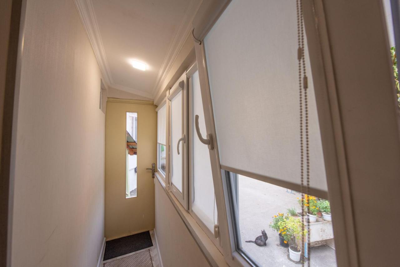 Old Town-Booking Apartment Tbilisi Esterno foto
